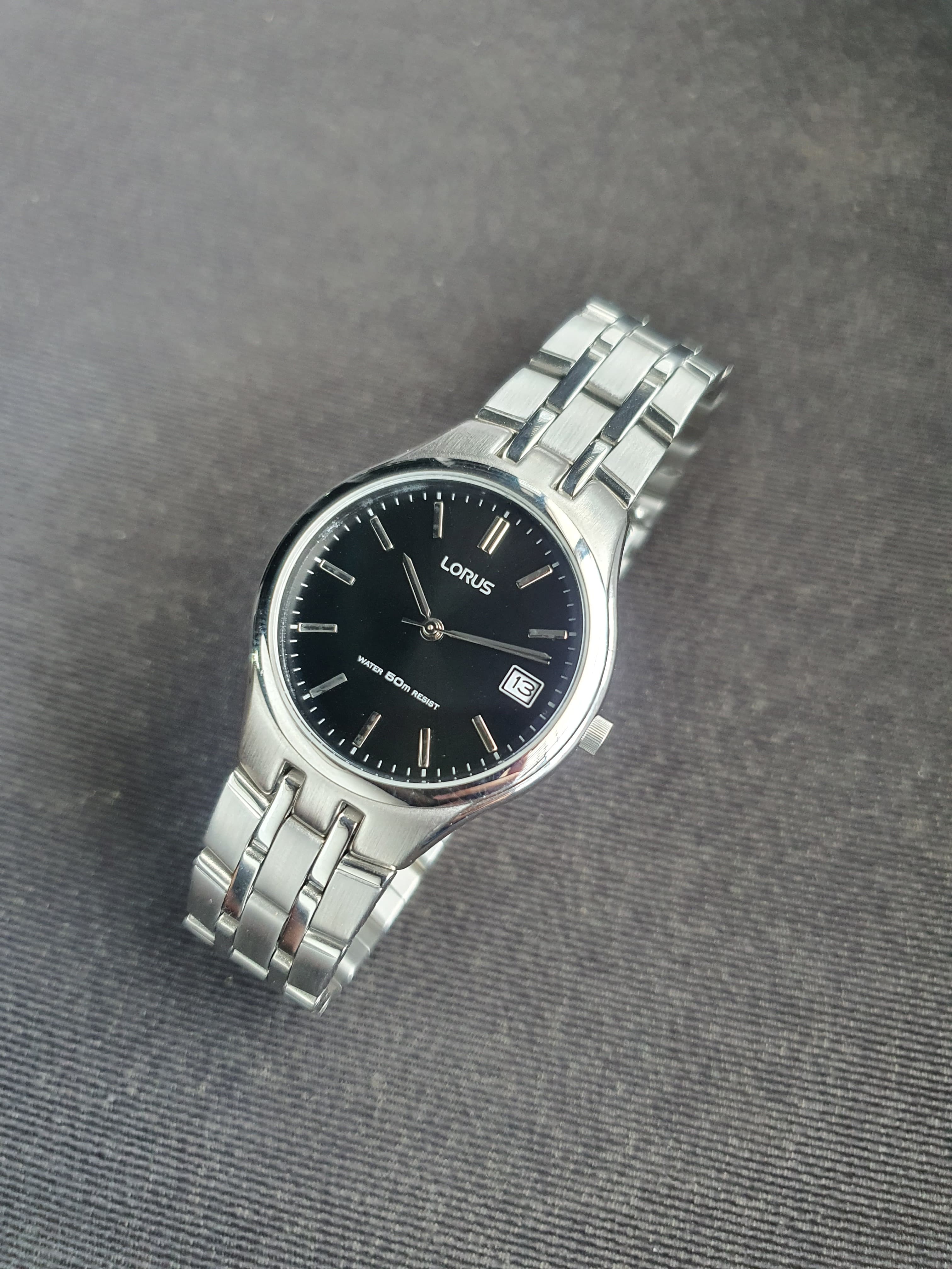 Lorus Sub Brand Of Seiko Gents Black Dial  Watch Silver Chain 35mm Quartz Watch RXH63DX9