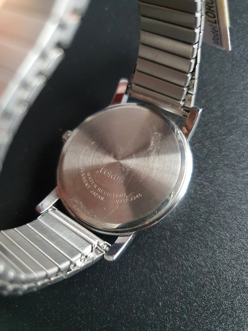 Lorus Sub brand Of Seiko Gents Watch Strechable Chain Quartz Watch