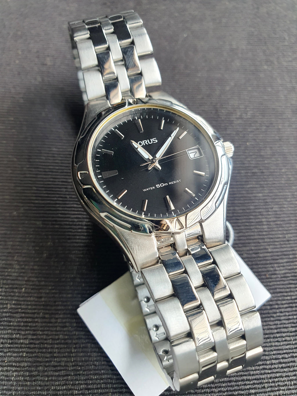 Lorus Sub Brand Of Seiko Gents Watch Silver Chain Black Dial Quartz Watch