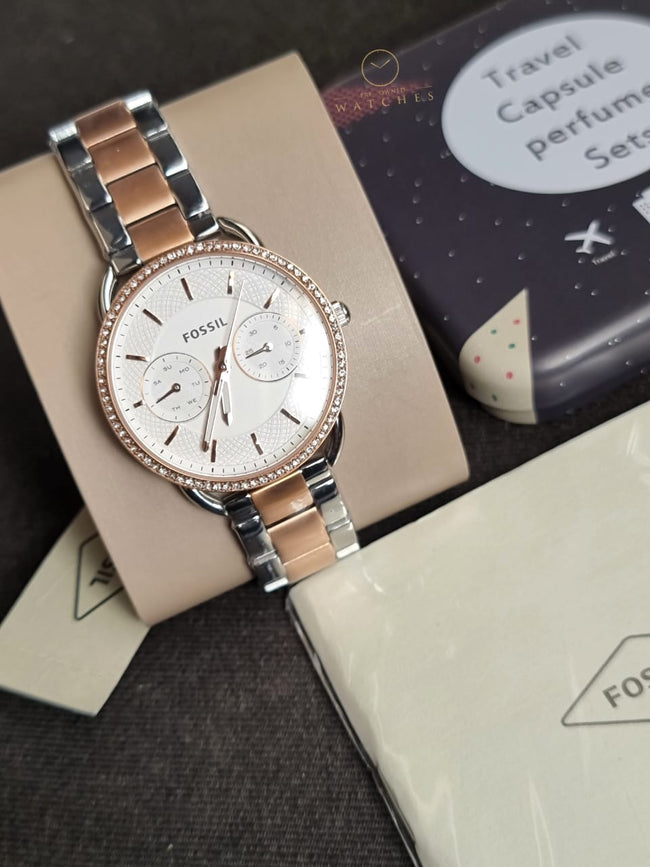 Fossil Women’s Quartz Stainless Steel Silver Dial 35mm Watch ES4396 Hover Image