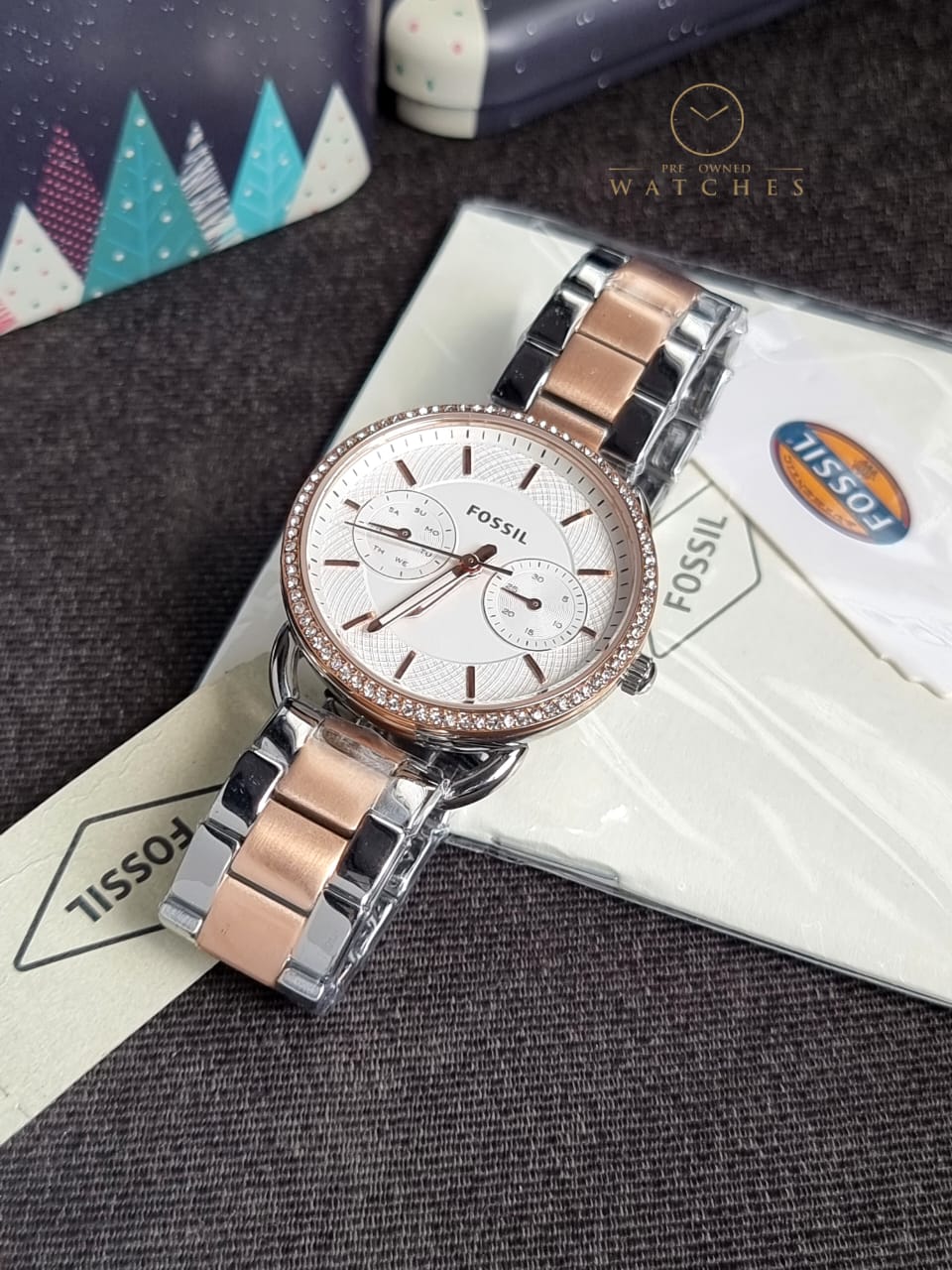 Fossil Women’s Quartz Stainless Steel Silver Dial 35mm Watch ES4396