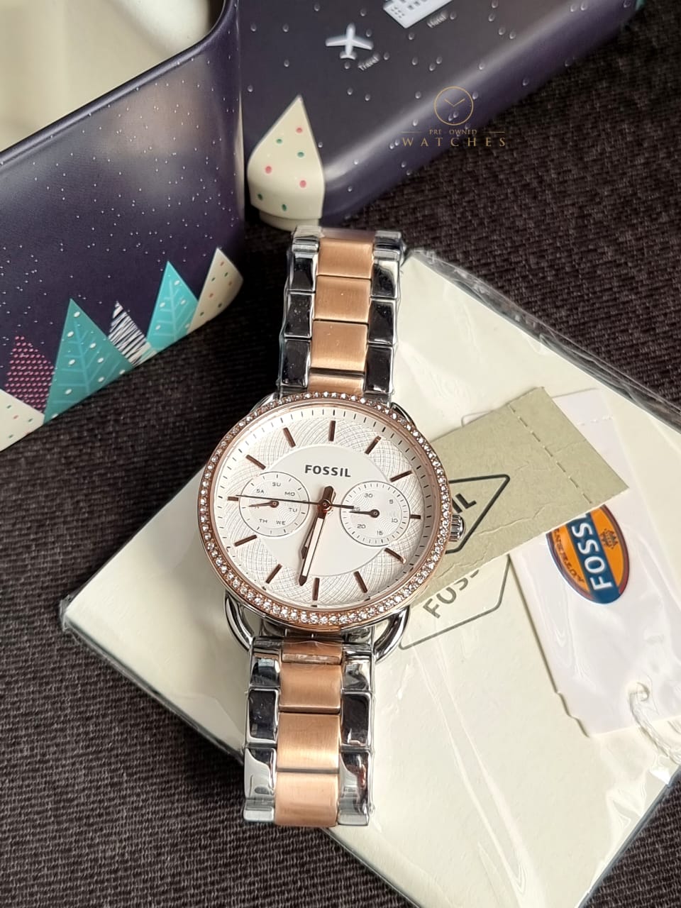 Fossil Women’s Quartz Stainless Steel Silver Dial 35mm Watch ES4396