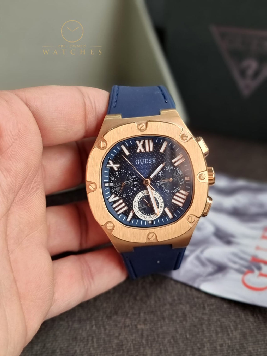 Guess Men’s Quartz Blue Silicone Strap Blue Dial 42mm Watch GW0571G2