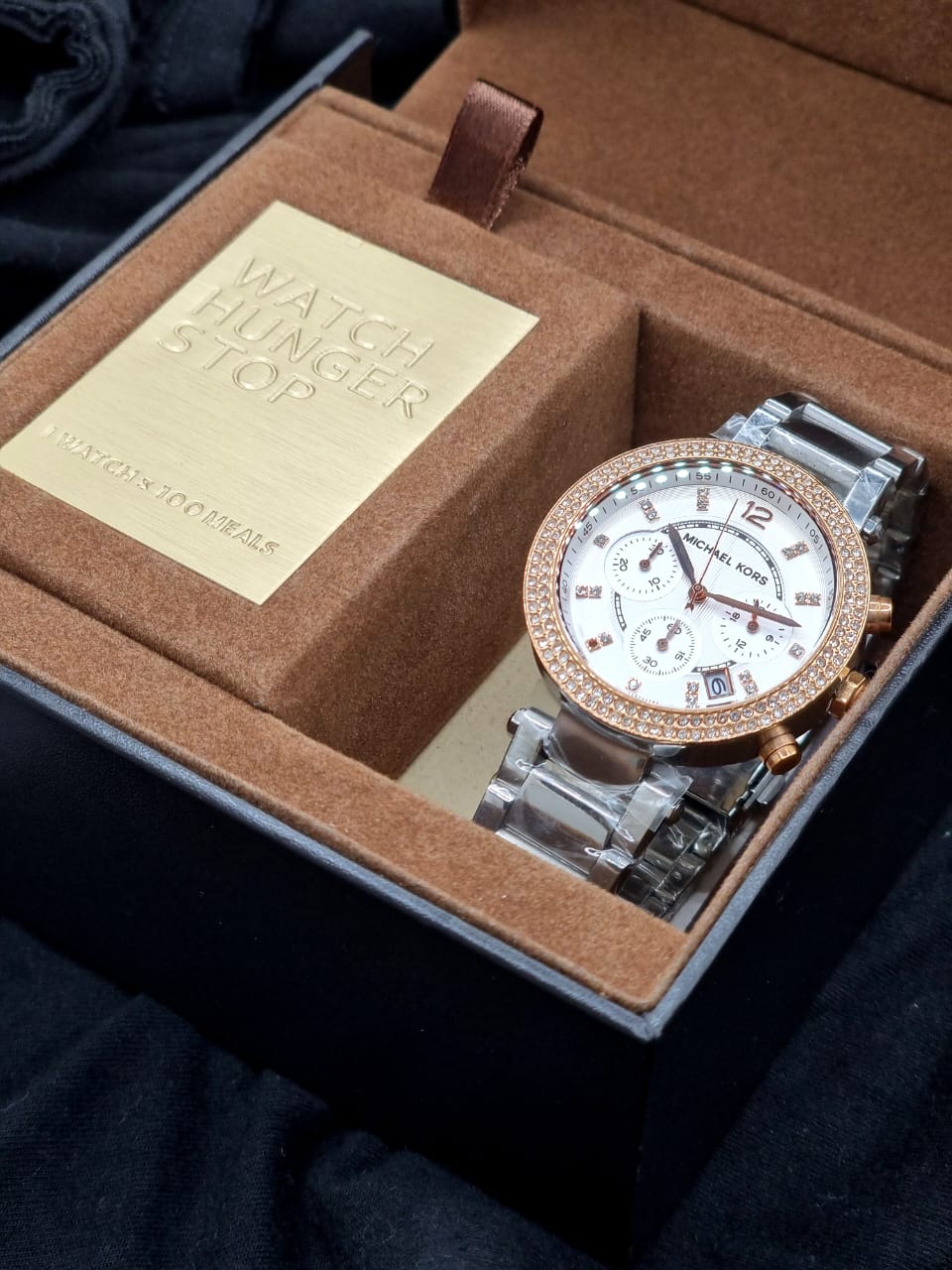 Michael Kors Ladies Watch 38mm Dial Size Quartz Watch (Back Changed)