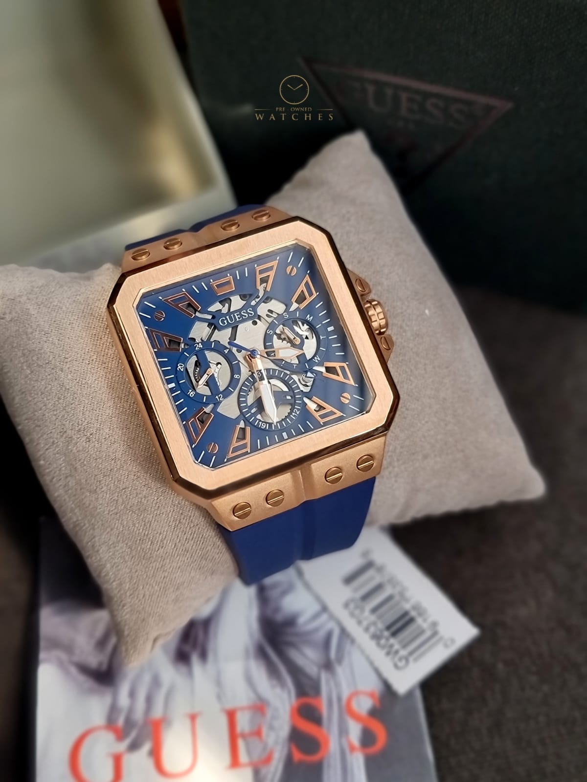 Guess Men’s Quartz Blue Silicone Strap Blue Dial 42mm Watch GW0637G3