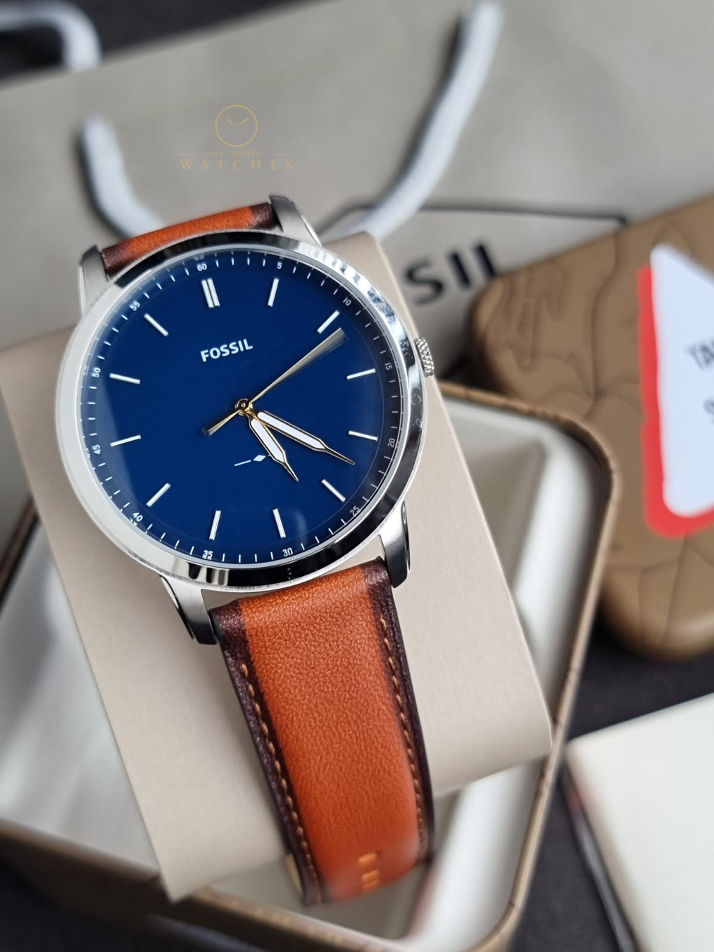 Fossil Men's Minimalist Stainless Steel Slim Casual Watch (Model: FS5304)