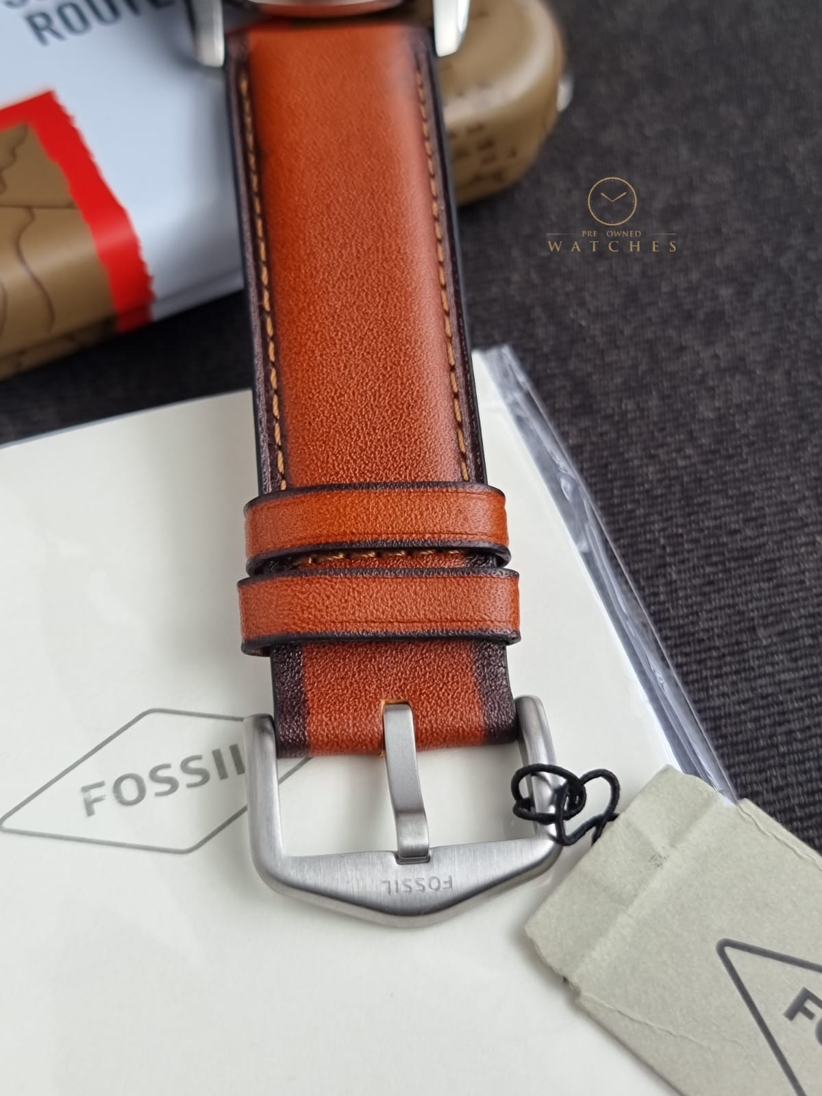 Fossil Men's Minimalist Stainless Steel Slim Casual Watch (Model: FS5304)