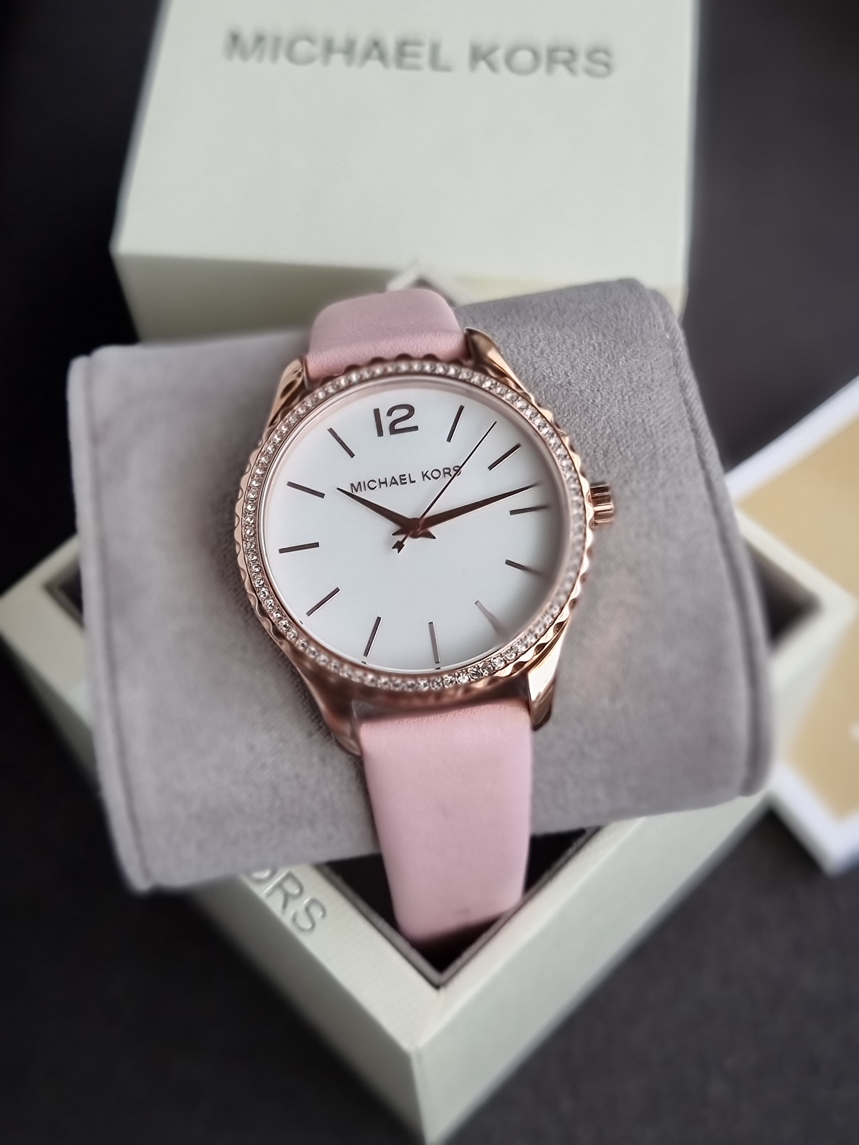 Michael Kors Layton Analog Mother of Pearl Dial Women's Watch-MK2909