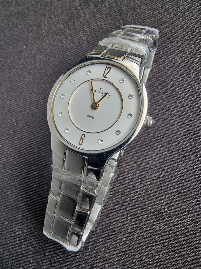 Skagen Women's 572SSGX Denmark Silver Tone Crystal Accent Watch Hover Image