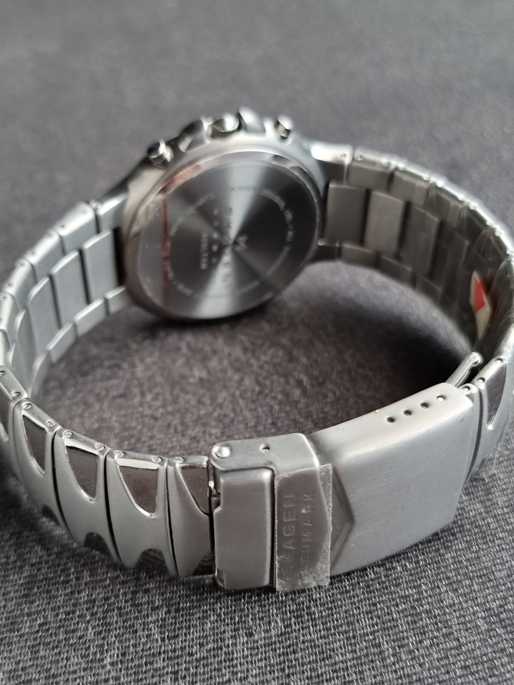 Skagen Denmark Fashion Brand Titanium Casing Quartz Watch hrh489ltsm