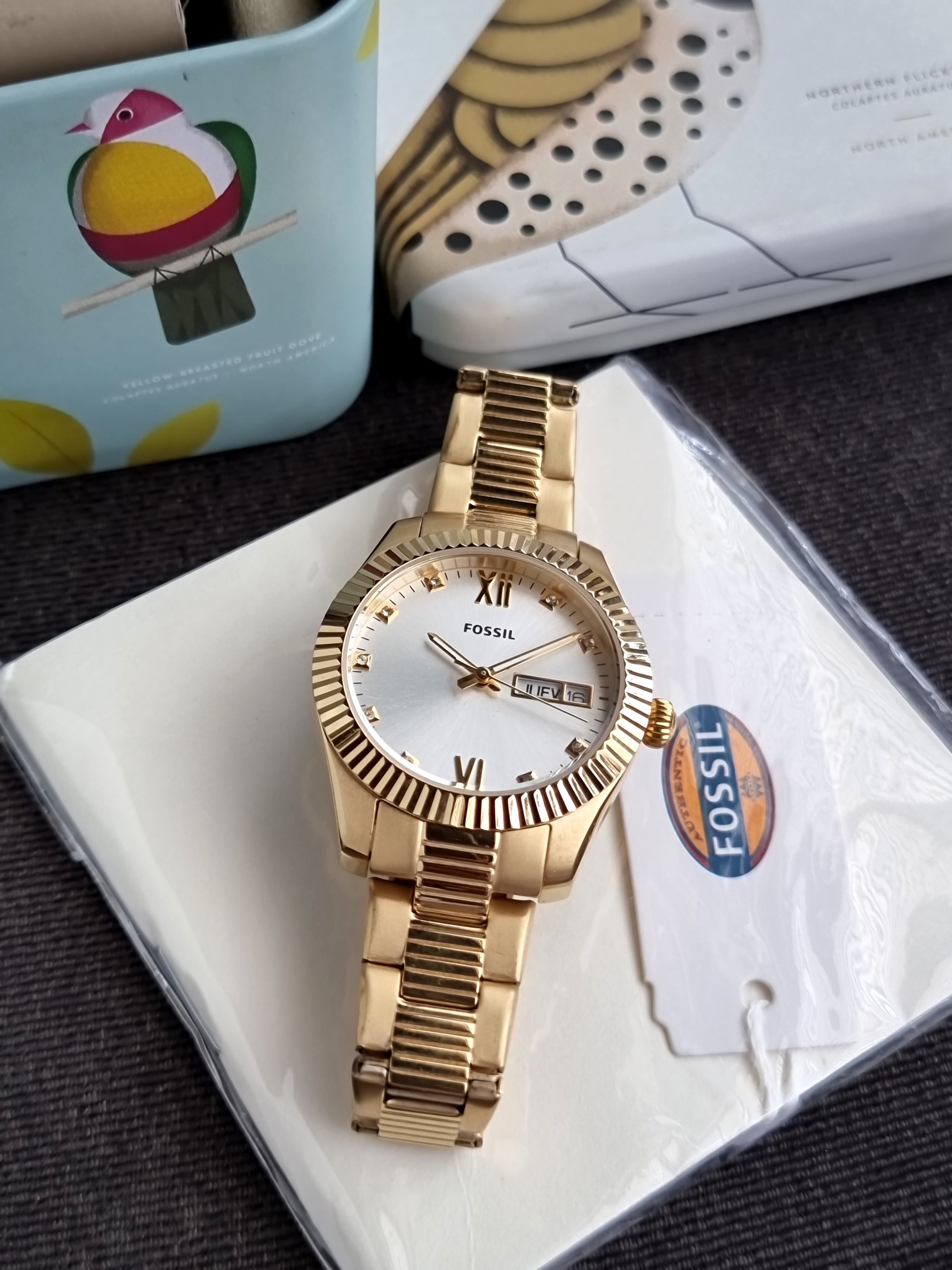 Fossil Scarlette Three-Hand Day-Date Gold-Tone Stainless Steel Watch ES5199