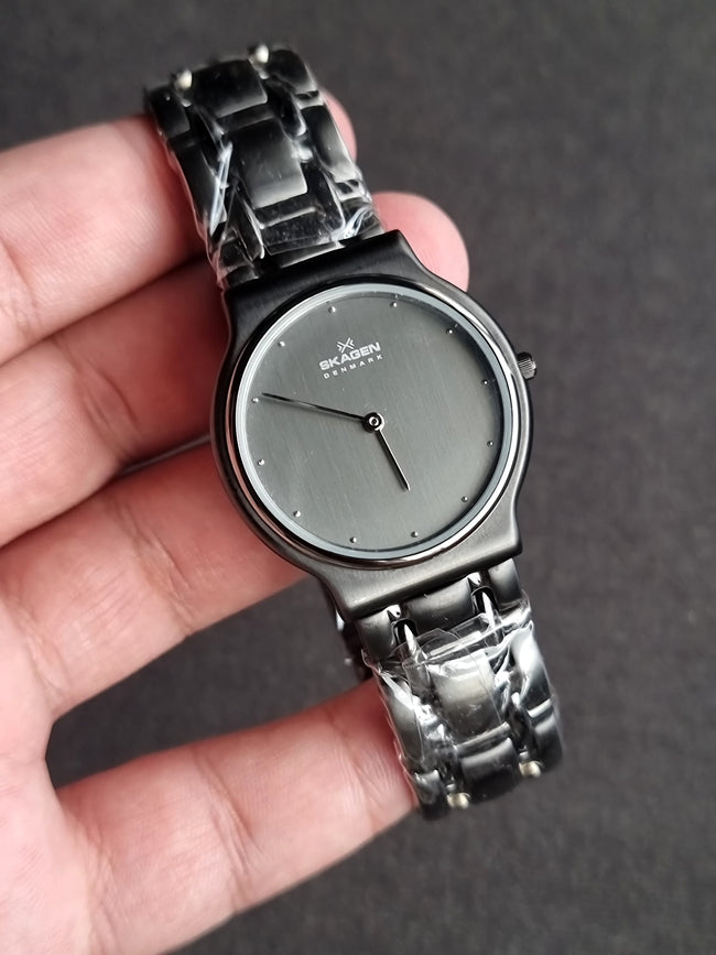 Skagen Denmark Fashion Brand 34mm Dial Quartz Watch 32LMXM Hover Image