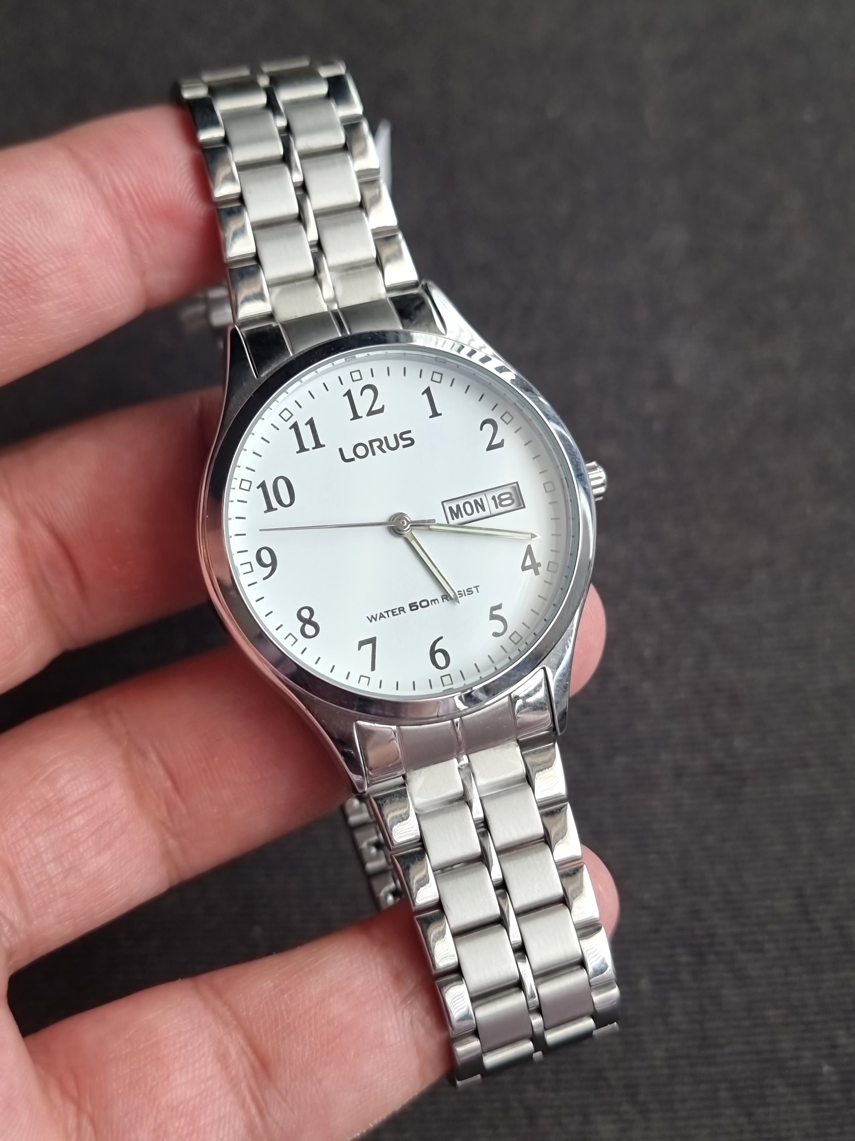Lorus Sub Brand Of Seiko Gents Watch 38mm Dial Quartz Watch