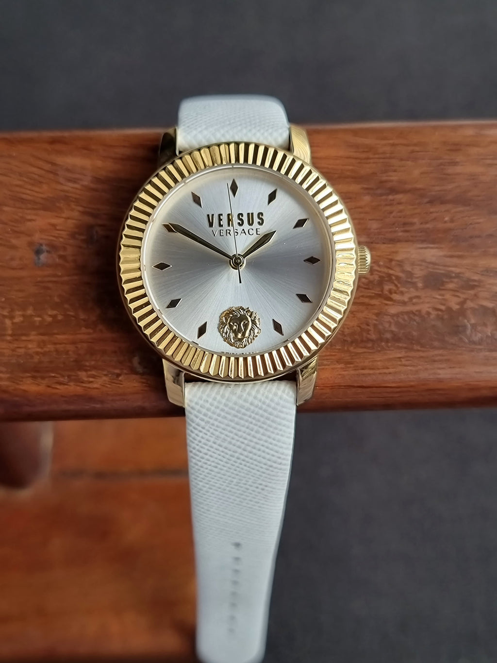 Versus Versace Ladies Watch Golden Casing Quartz Watch