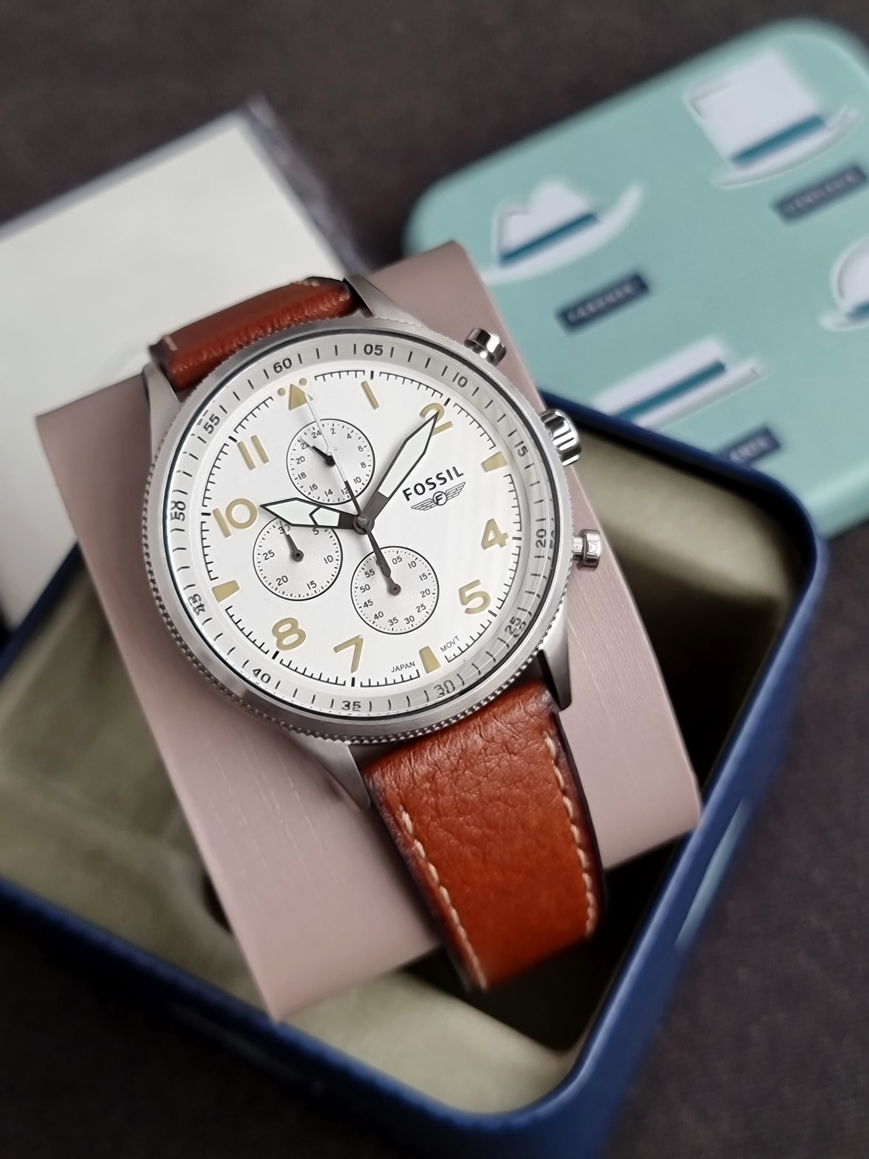 FOSSIL RETRO PILOT SILVER DIAL CHRONOGRAPH BROWN LEATHER MEN'S WATCH FS5809
