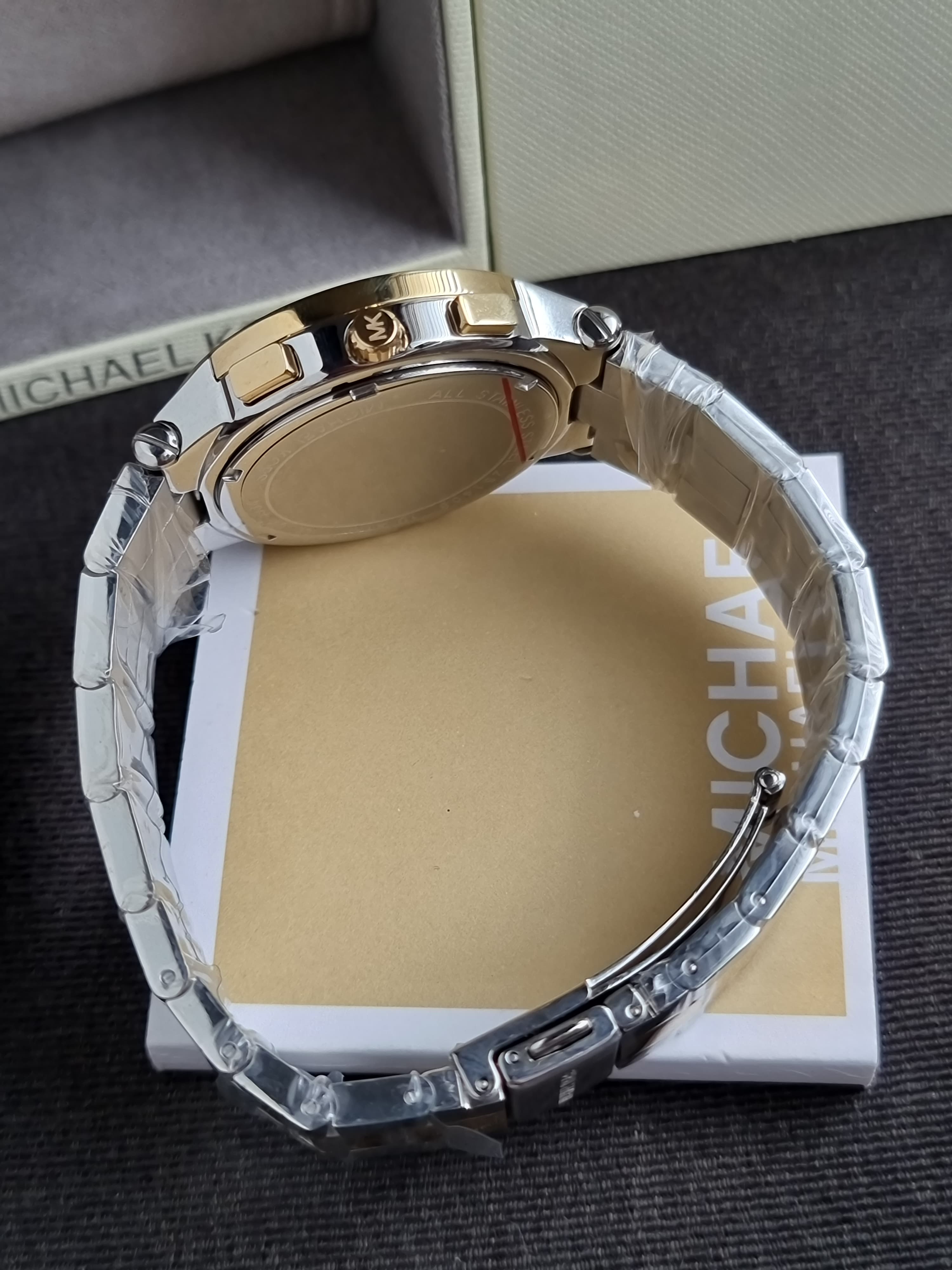MICHAEL KORS Wyatt Chronograph Silver Dial Two-tone Men's Watch Item No. MK5934