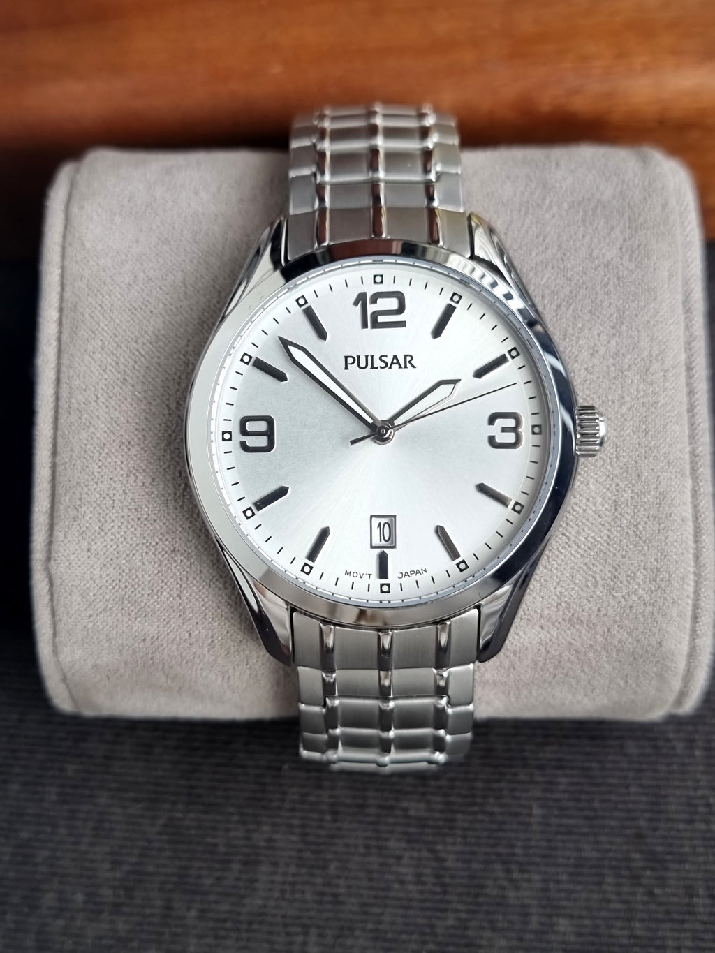 Pulsar Sub Brand Of Seiko Gents 40mm Quartz Watch