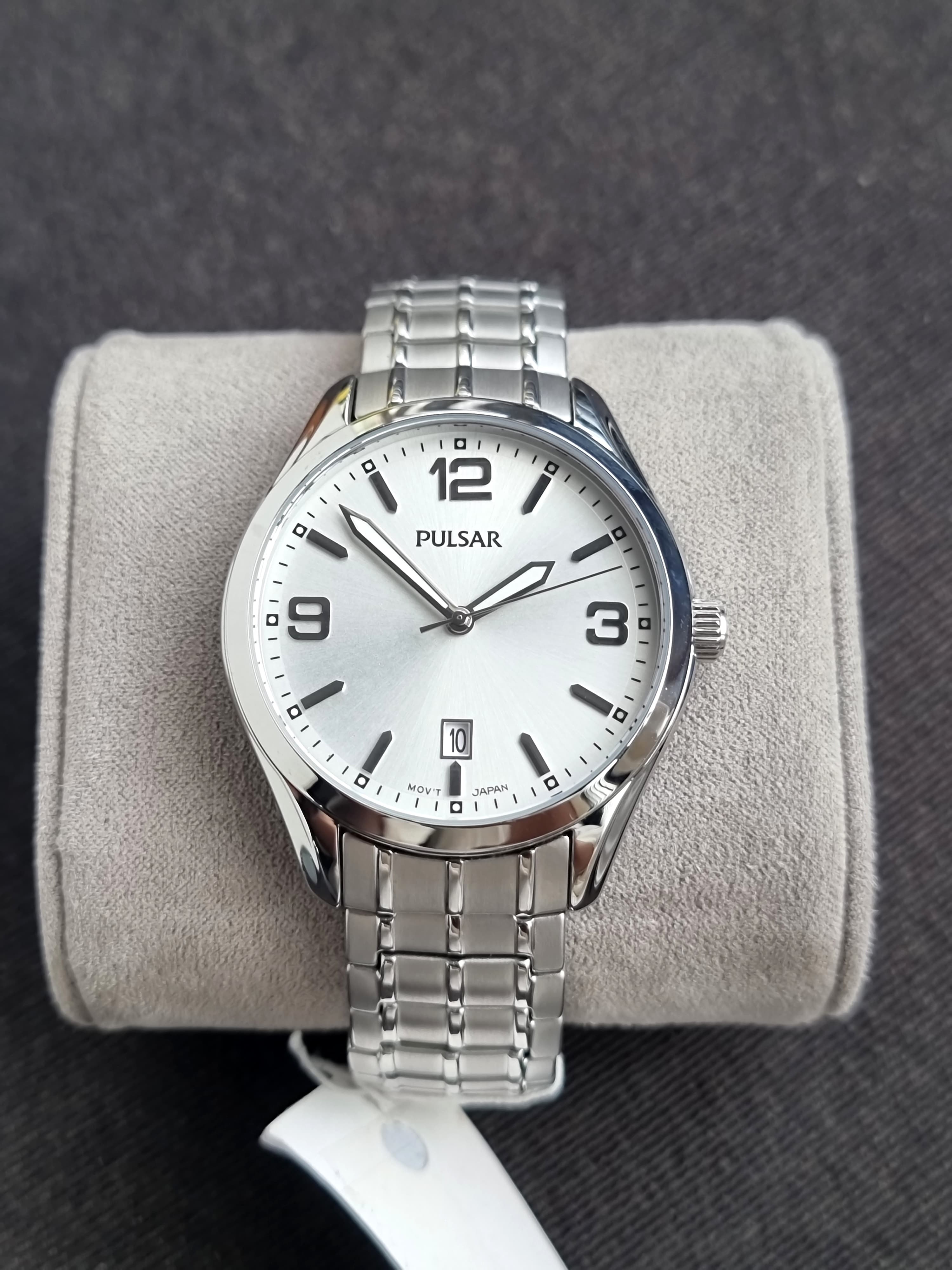 Pulsar Sub Brand Of Seiko Gents 40mm Quartz Watch