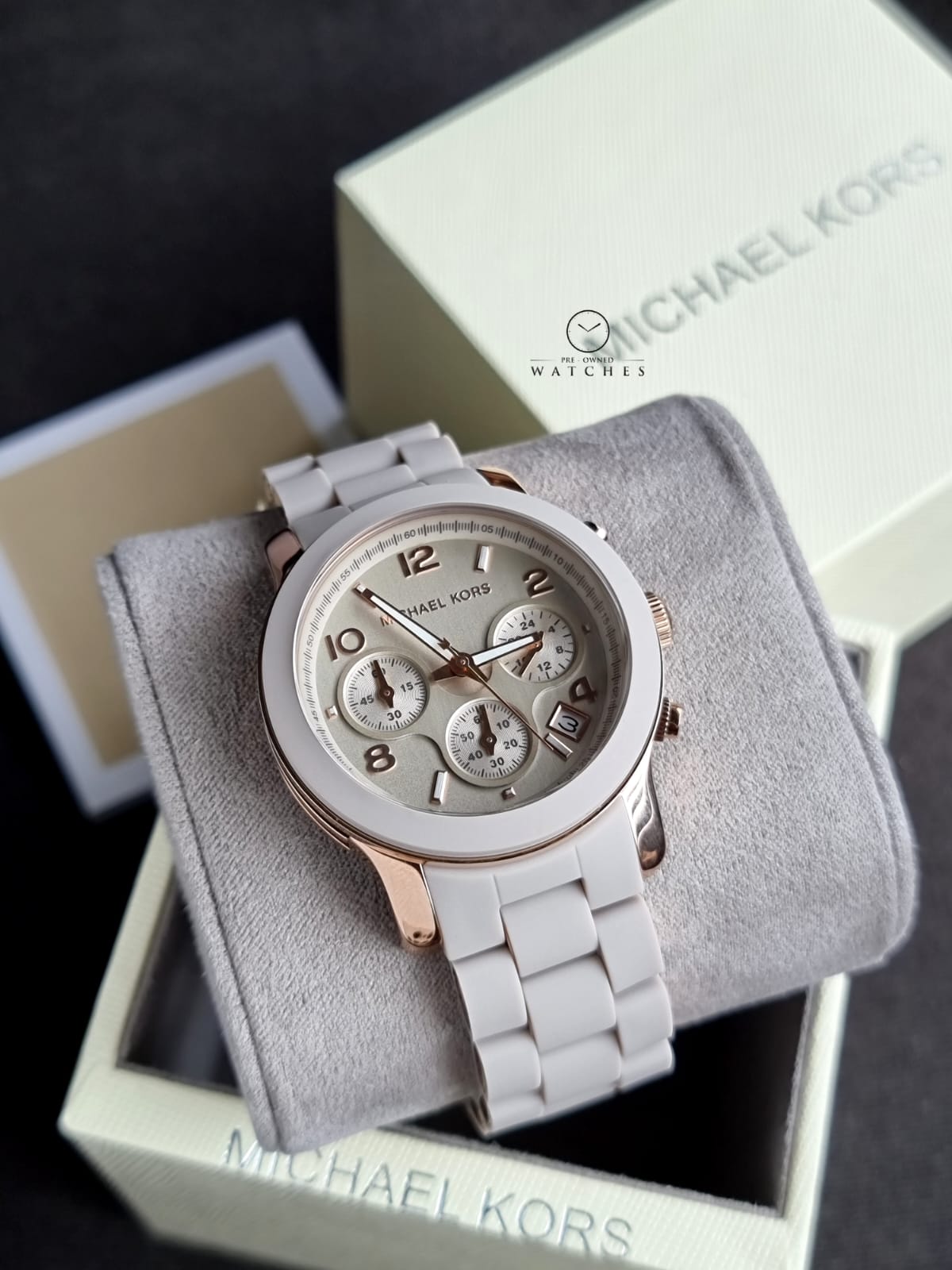 Michael Kors Runway Chronograph Grey Dial Grey Silicone Strap Watch For Women - MK7386