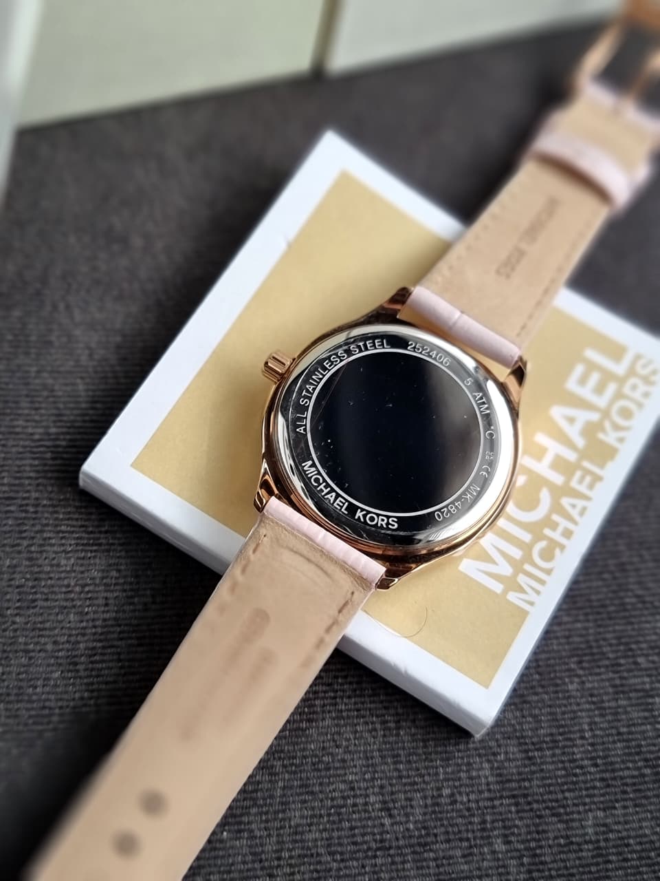 MICHAEL KORS  Sage Pave Mother of Pearl Dial Ladies Watch MK4820
