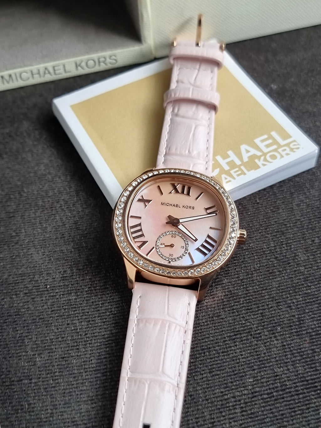 MICHAEL KORS  Sage Pave Mother of Pearl Dial Ladies Watch MK4820