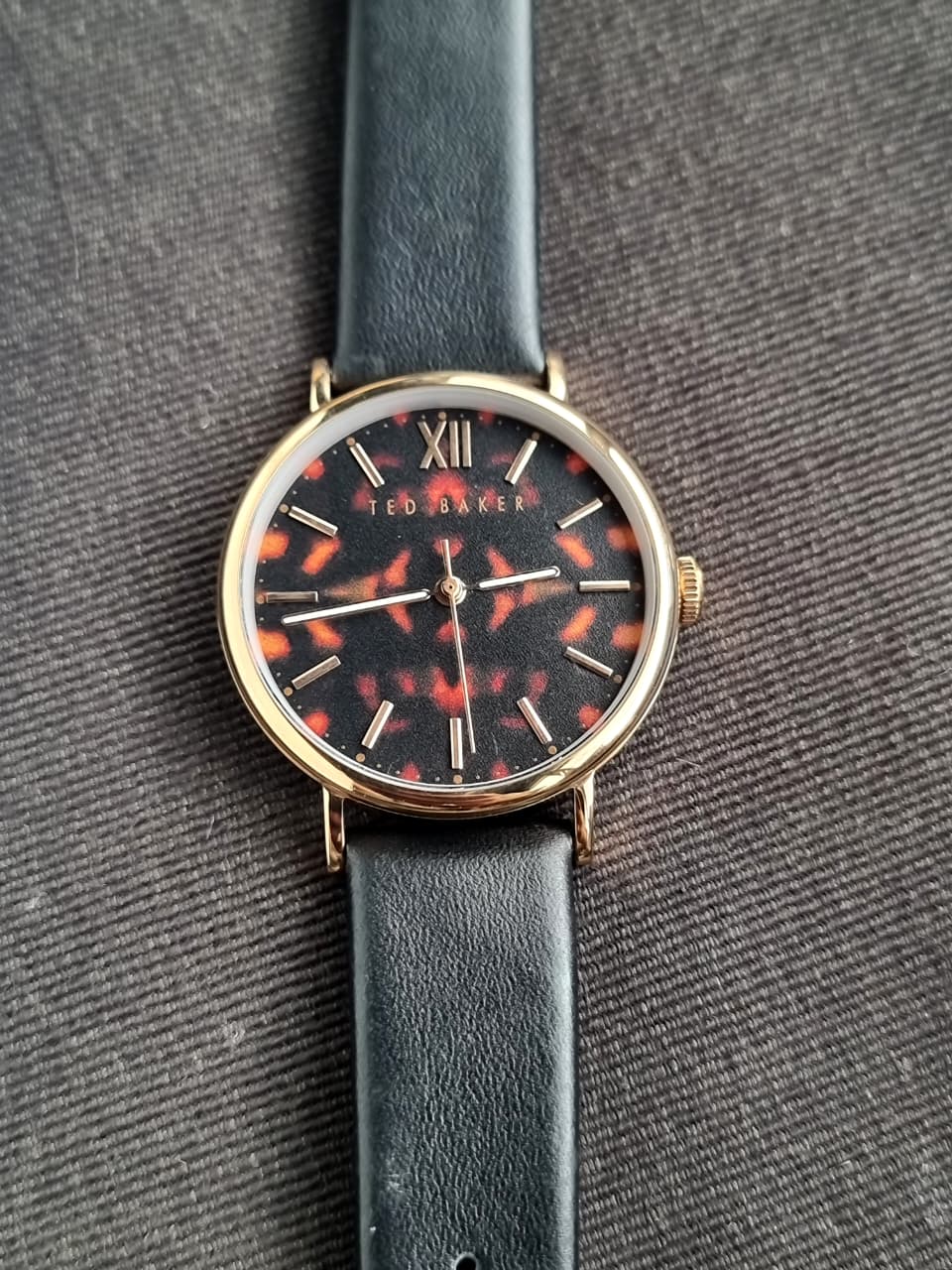 Ted baker Ladies Watch golden casing Quartz Watch