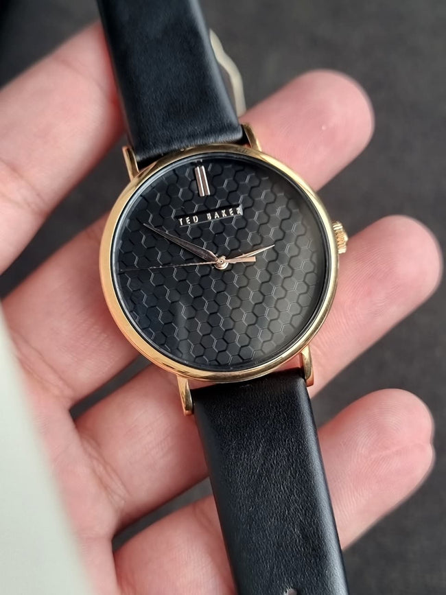 Ted baker Ladies Watch Black Dial Rose Gold Casing Quartz Watch Hover Image