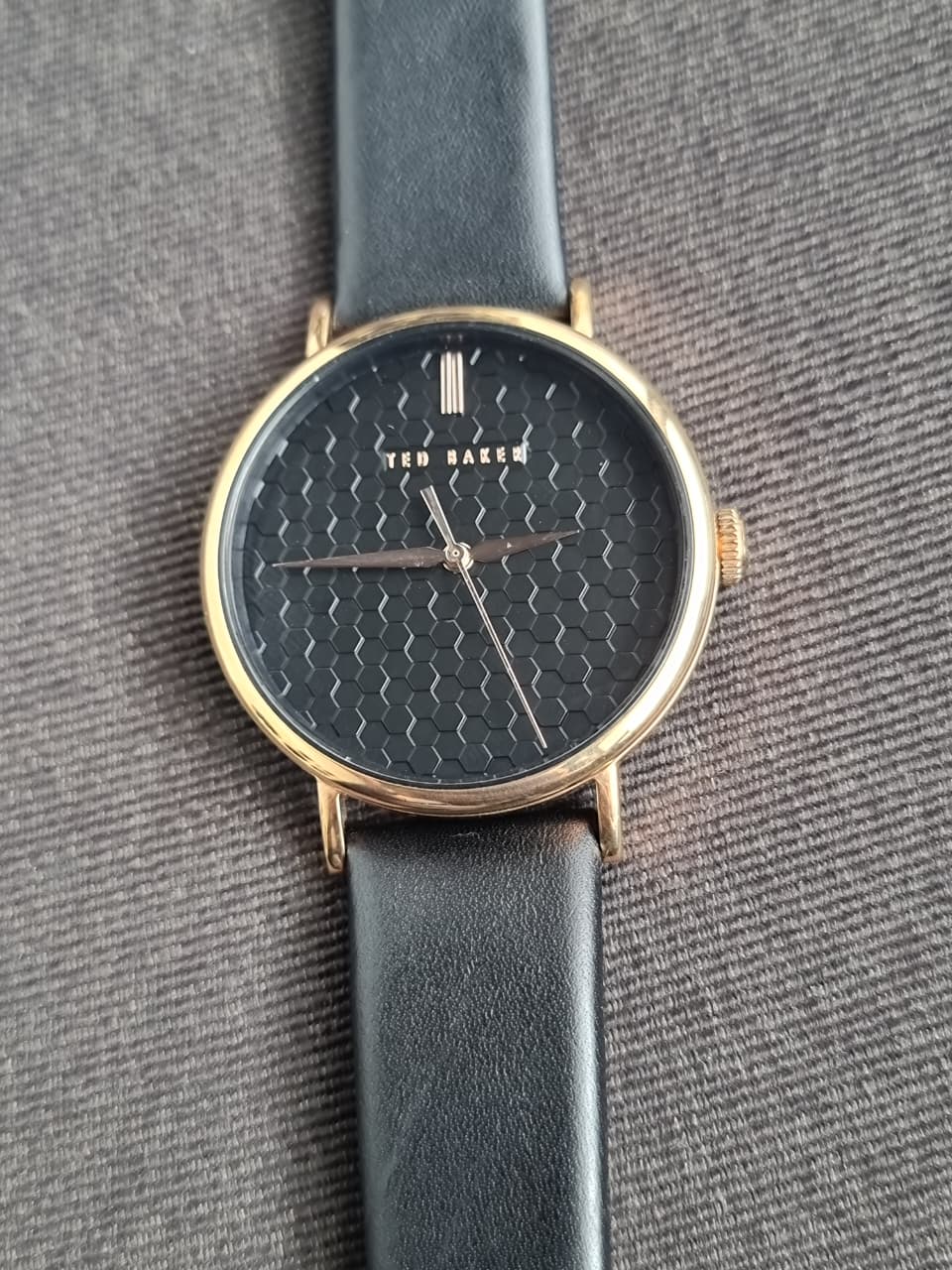 Ted baker Ladies Watch Black Dial Rose Gold Casing Quartz Watch