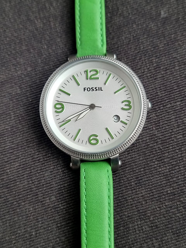 Fossil es3303 Ladies Watch Green Leather Strap Quartz Watch (BACK PLAIN ) Without BOX Main Image