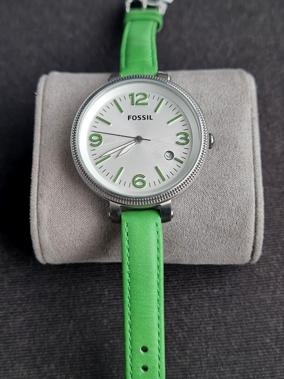 Fossil es3303 Ladies Watch Green Leather Strap Quartz Watch (BACK PLAIN ) Without BOX