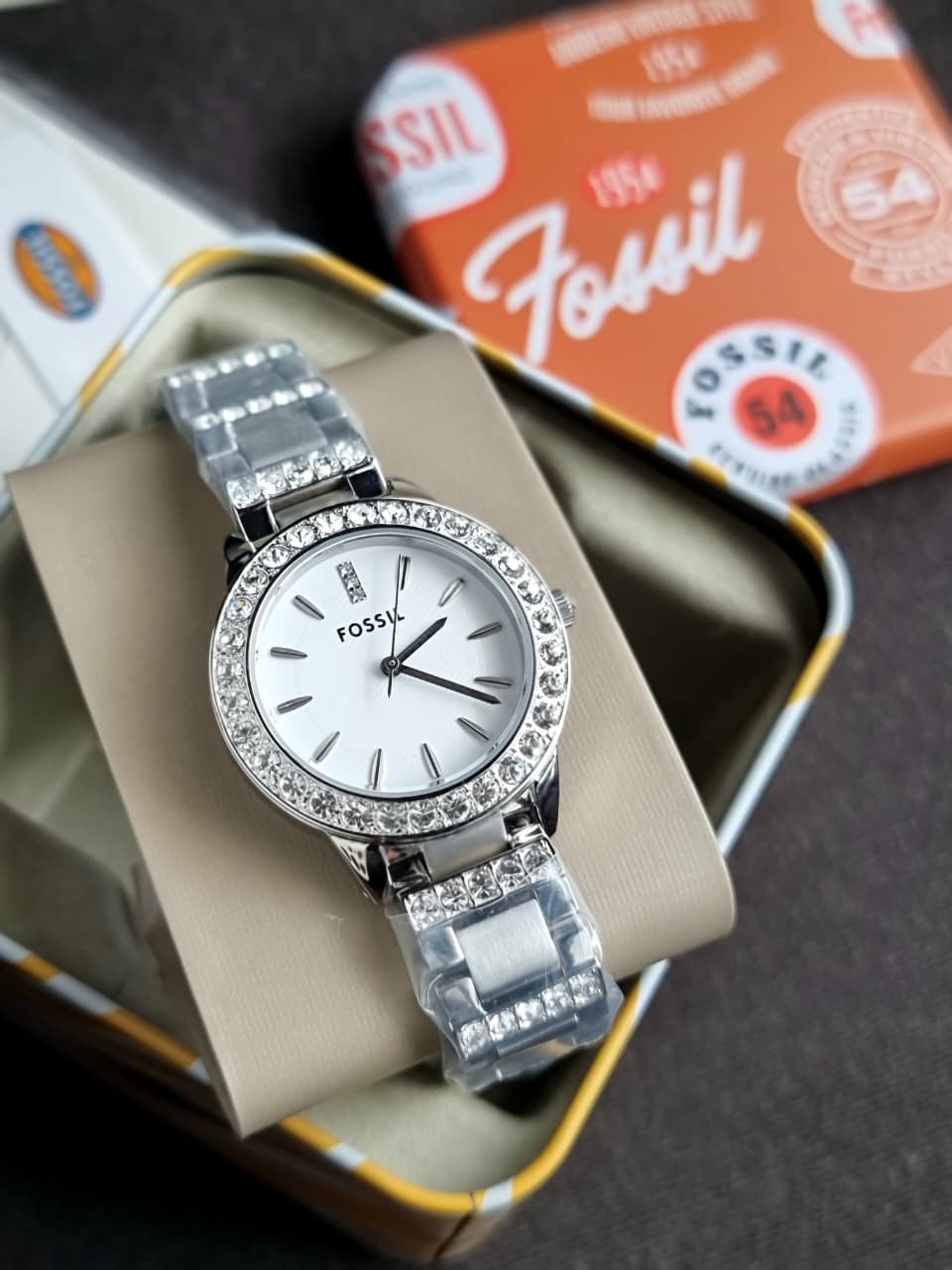 Fossil Women’s Quartz Silver Stainless Steel White Dial 34mm Watch ES2362
