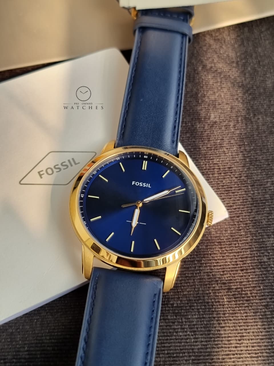 Fossil Men's Minimalist Stainless Steel Slim Casual Watch FS5789