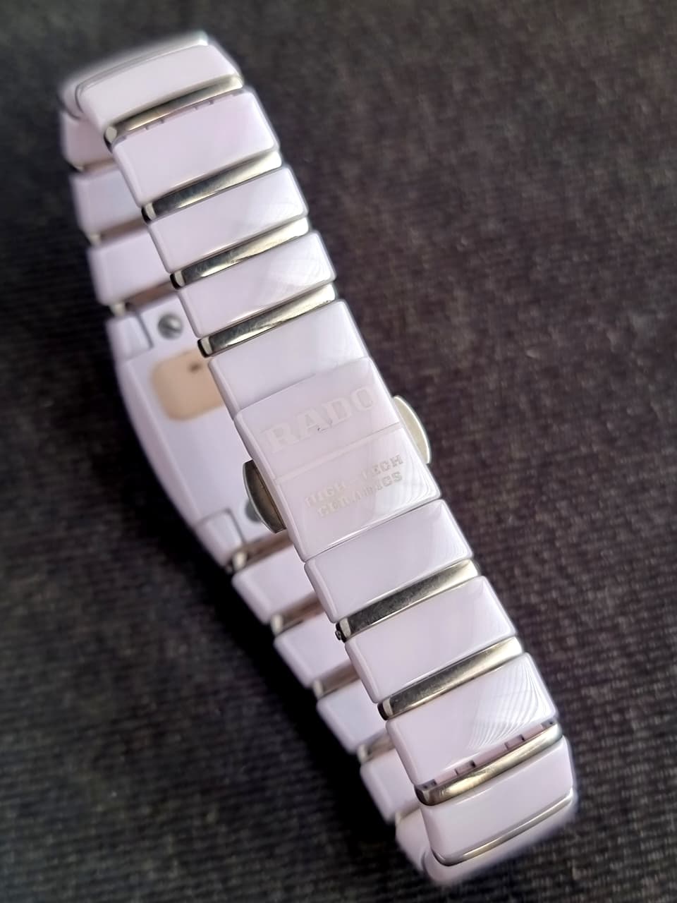 Rado Sintra Women's Watch Quartz Diamond Ceramic Pink Sapphire Swiss R13652901