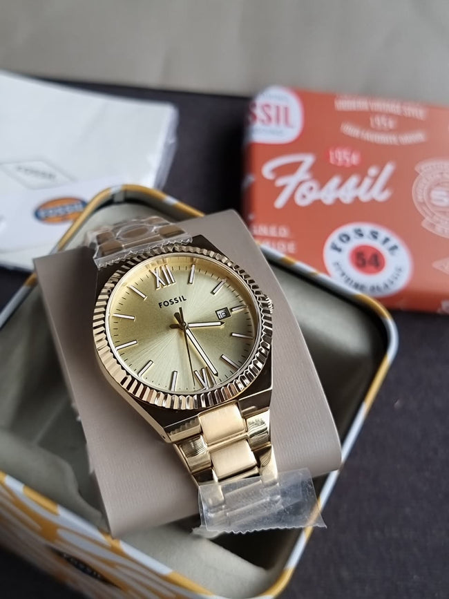 Fossil Women's Scarlette Quartz Stainless Steel Three-Hand Watch, Color: Gold (Model: ES5299) Hover Image