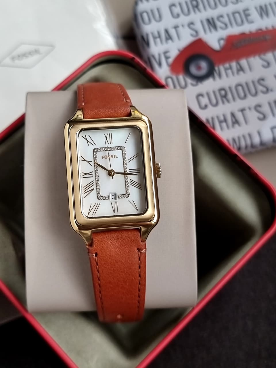 Fossil Leather Analog White Dial Women's Watch-Es5307
