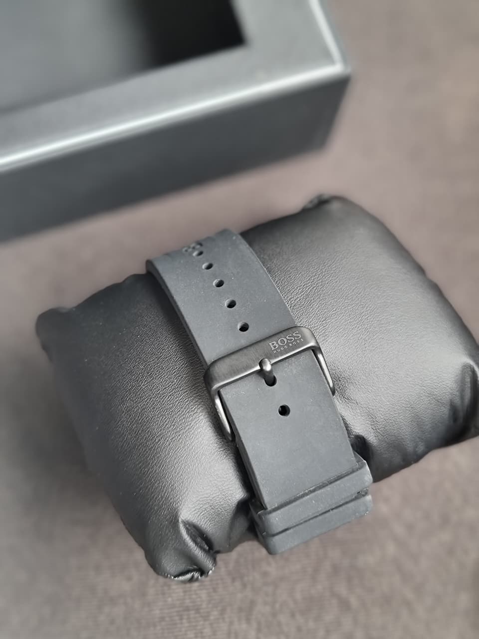 Hugo boss 46mm Dial Size Gents Watch