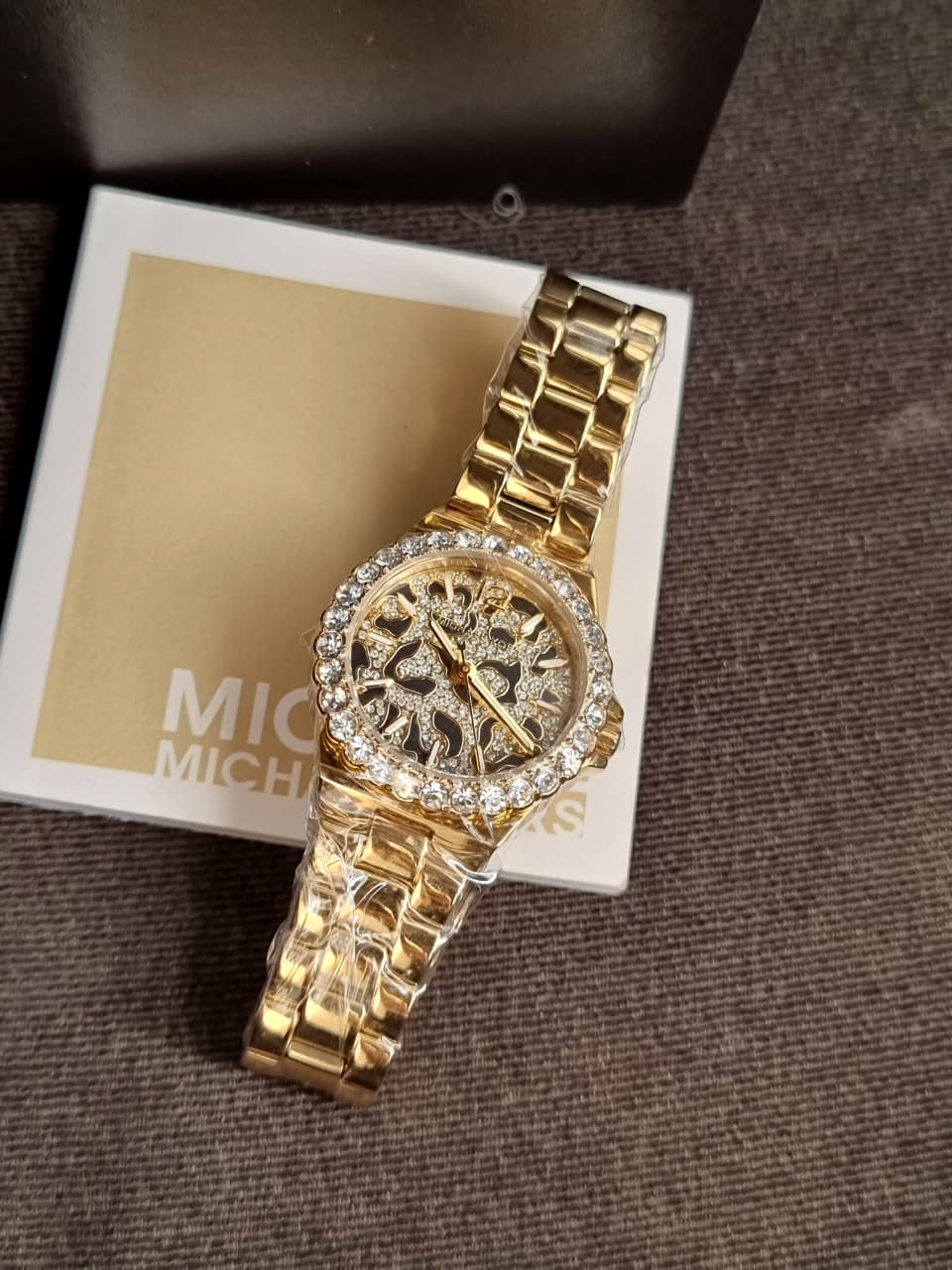 Michael Kors Lennox Watch for Women, Gold Tone Quartz Three Hand Movement MK7394 (WITHOUT TAG)