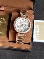 Michael Kors Women’s Quartz Stainless Steel Mother of pearl Dial 39mm Watch MK5491