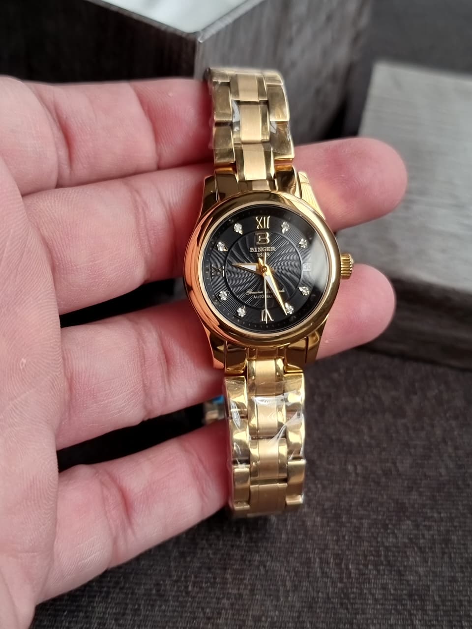 Binger Ladies Watch Golden Casing Automatic