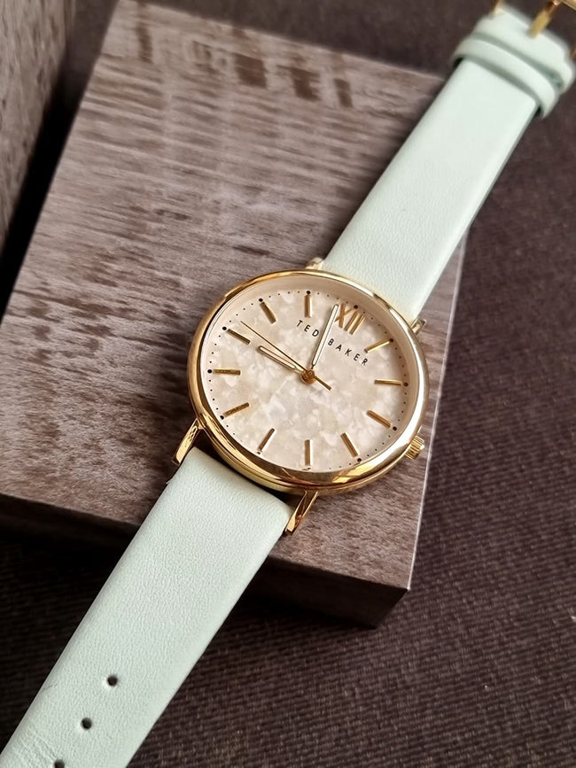 Ted baker Golden Casing 37mm Dial Quartz Watch Main Image