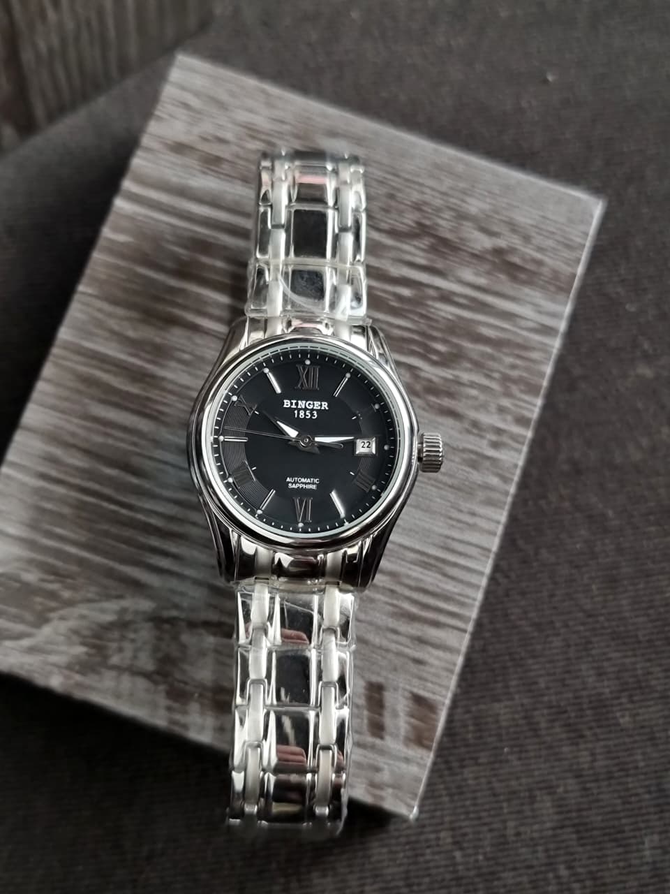 Binger Ladies Watch 28mm Dial Watch Quartz Watch