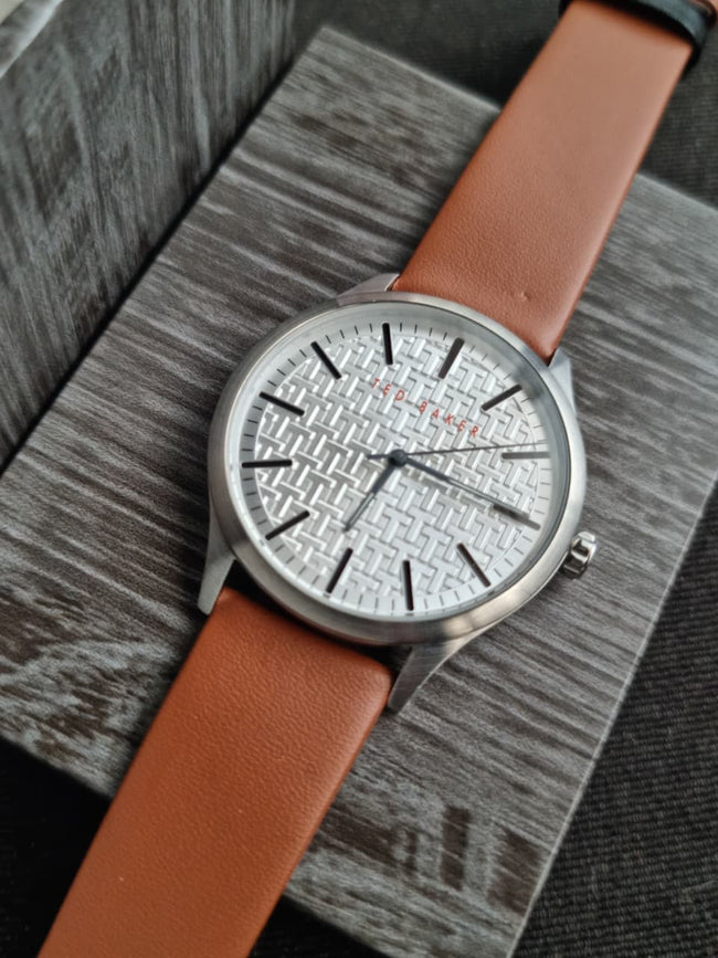 Ted baker Gents Watch Silver Dial Silver Casing 38mm Dial Quartz Watch Main Image