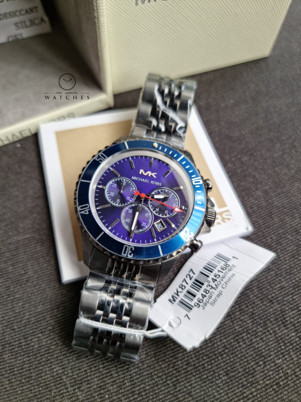 Michael Kors Bayville MK8727 Quartz Chronograph Men's Watch