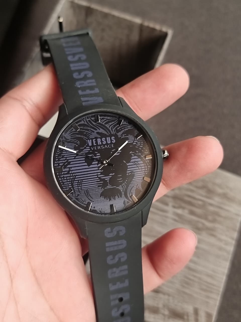 Versus Versace Gents Watch Black Dial black Rubber Strap