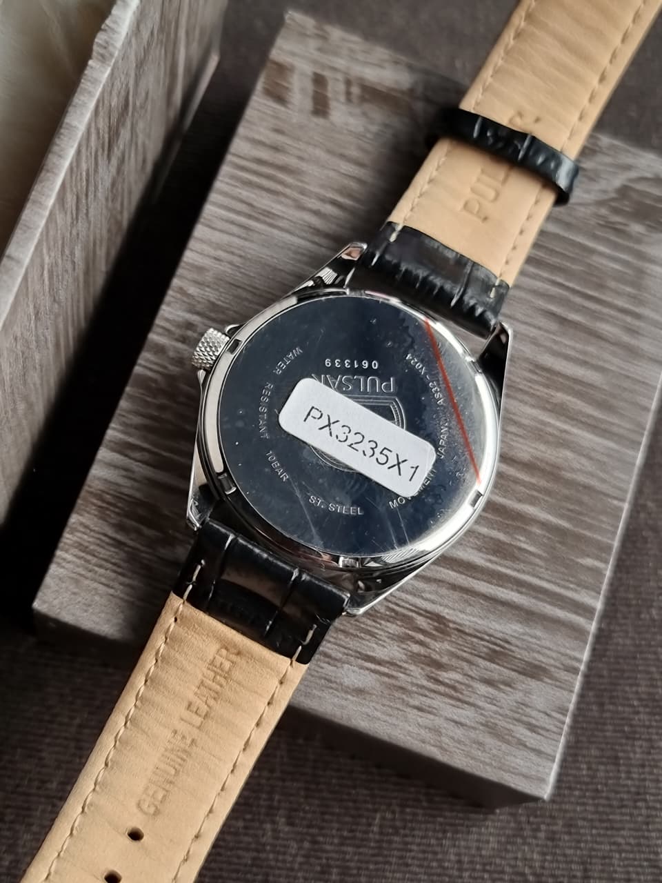 Pulsar Sub Brand Of Seiko Gents Watch solor Operated 39mm Quartz Watch