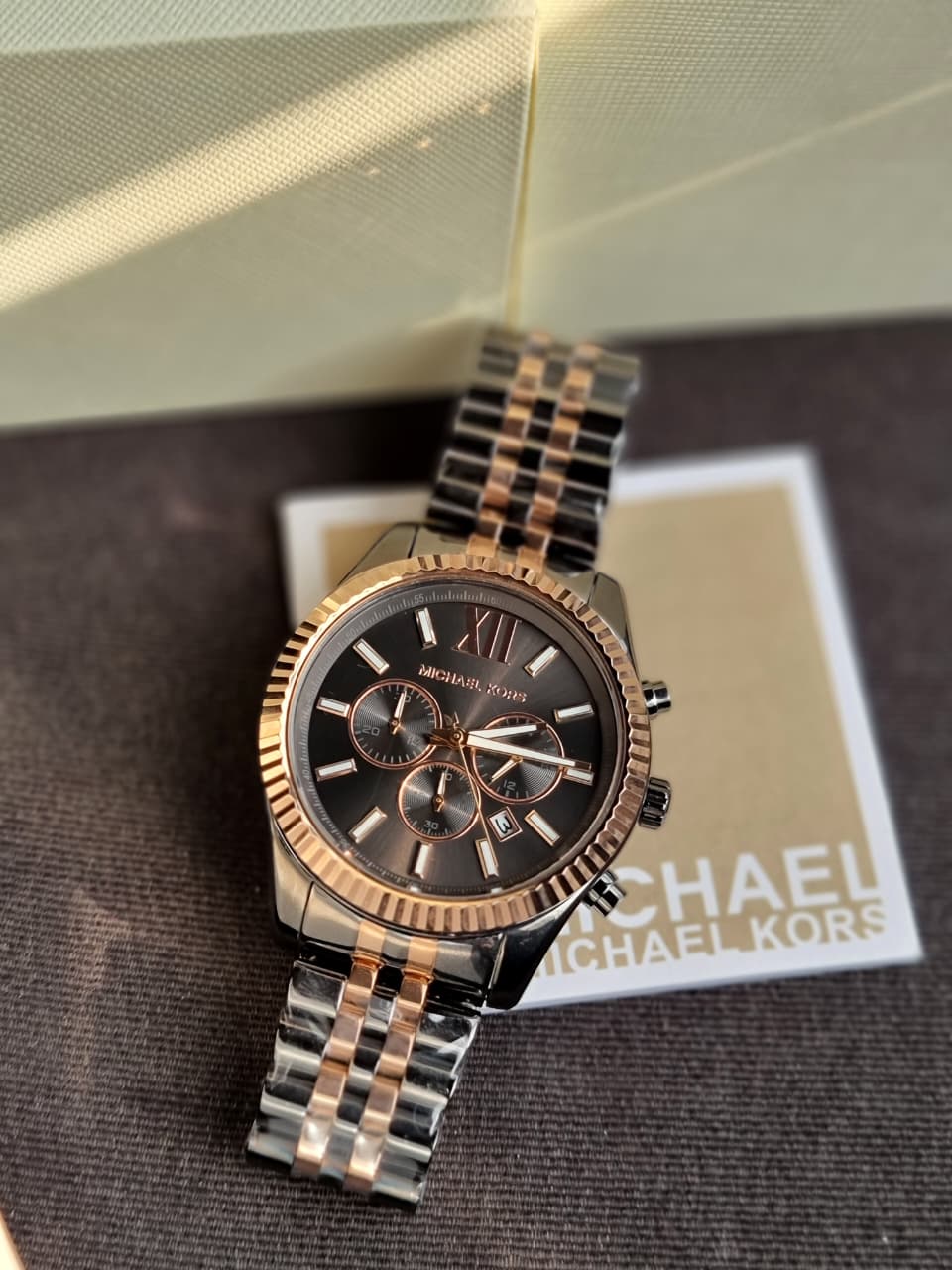 MICHAEL KORS Lexington Chronograph Grey Dial Men’s Watch MK8561 (WITHOUT TAG)
