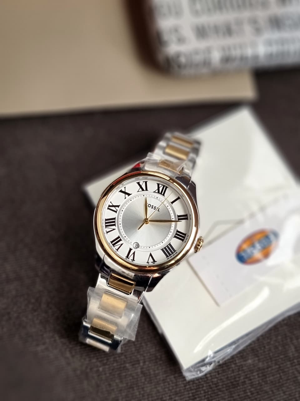 FOSSIL  Gilmore Quartz Silver Dial Ladies Watch  ES5396 (WITHOUT TAG)