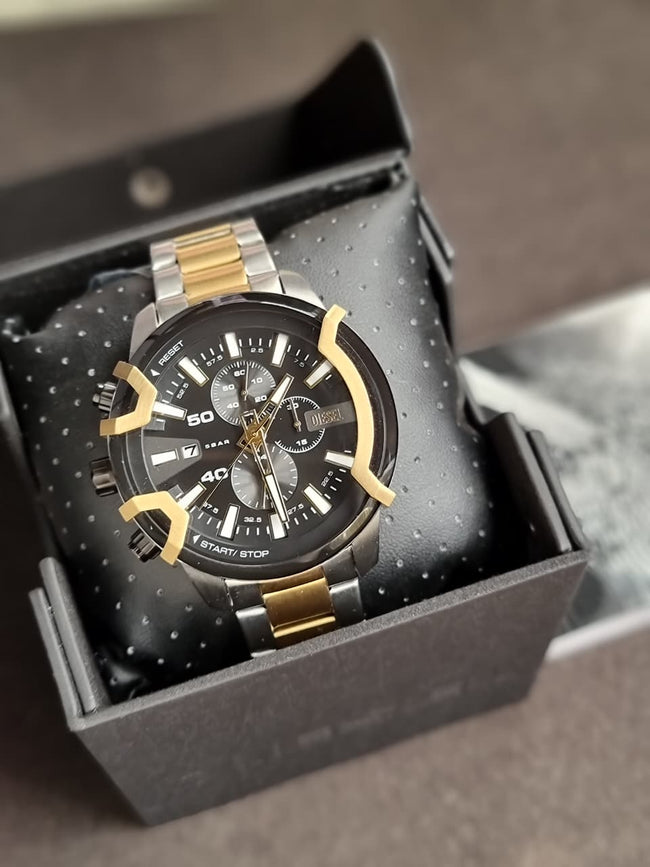 Diesel Men's Griffed Stainless Steel,48mm Black Dial Quartz Watch DZ4577 Main Image