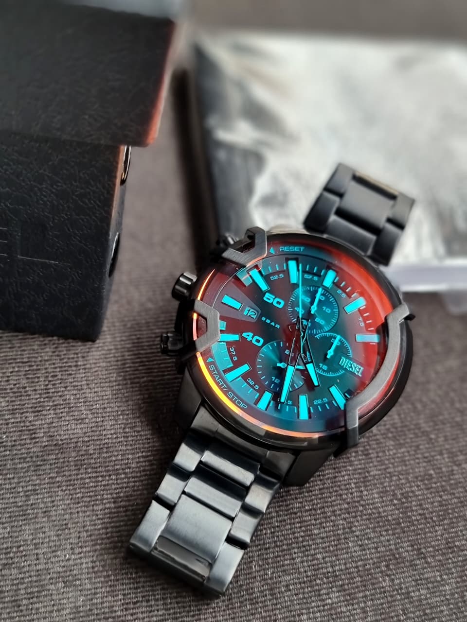 DIESEL Griffed Watch for Men, Quartz Chronograph Movement DZ4578