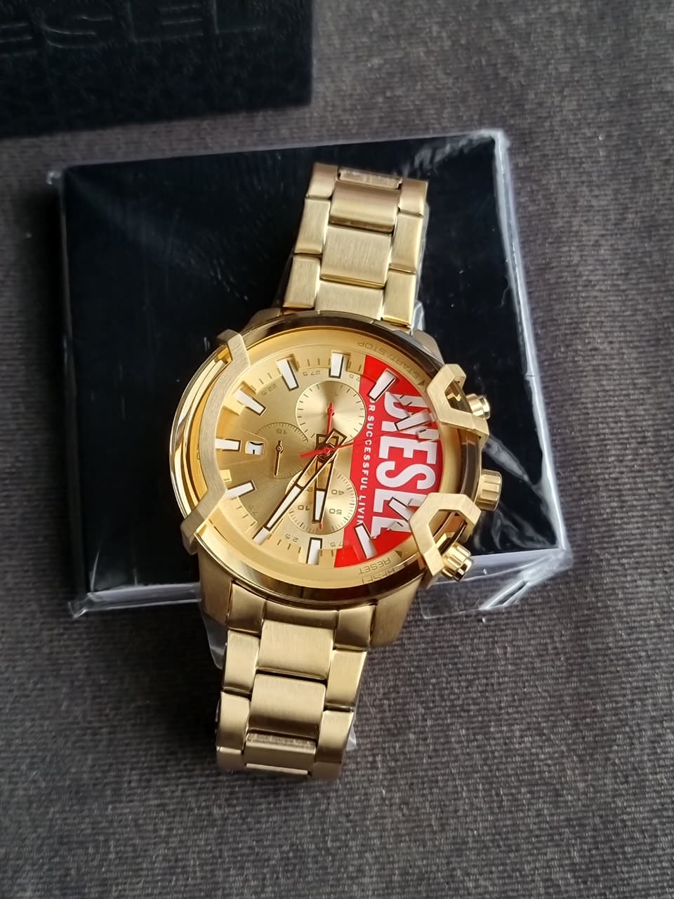 DIESEL Griffed Watch for Men, Quartz Chronograph Movement with Stainless Steel Strap